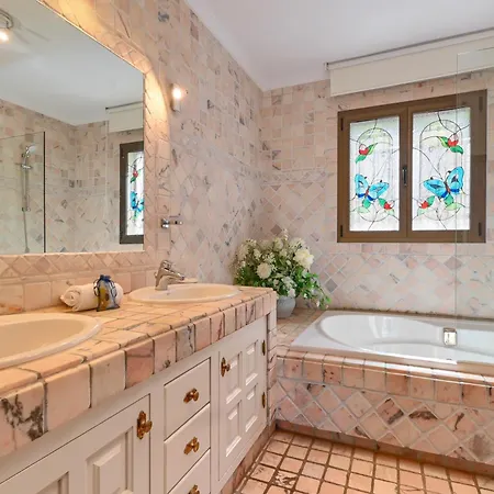 Pastor By Aguilarent