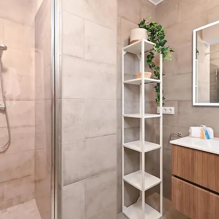 Pastor By Aguilarent Villa *