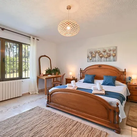 Pastor By Aguilarent Villa Jávea